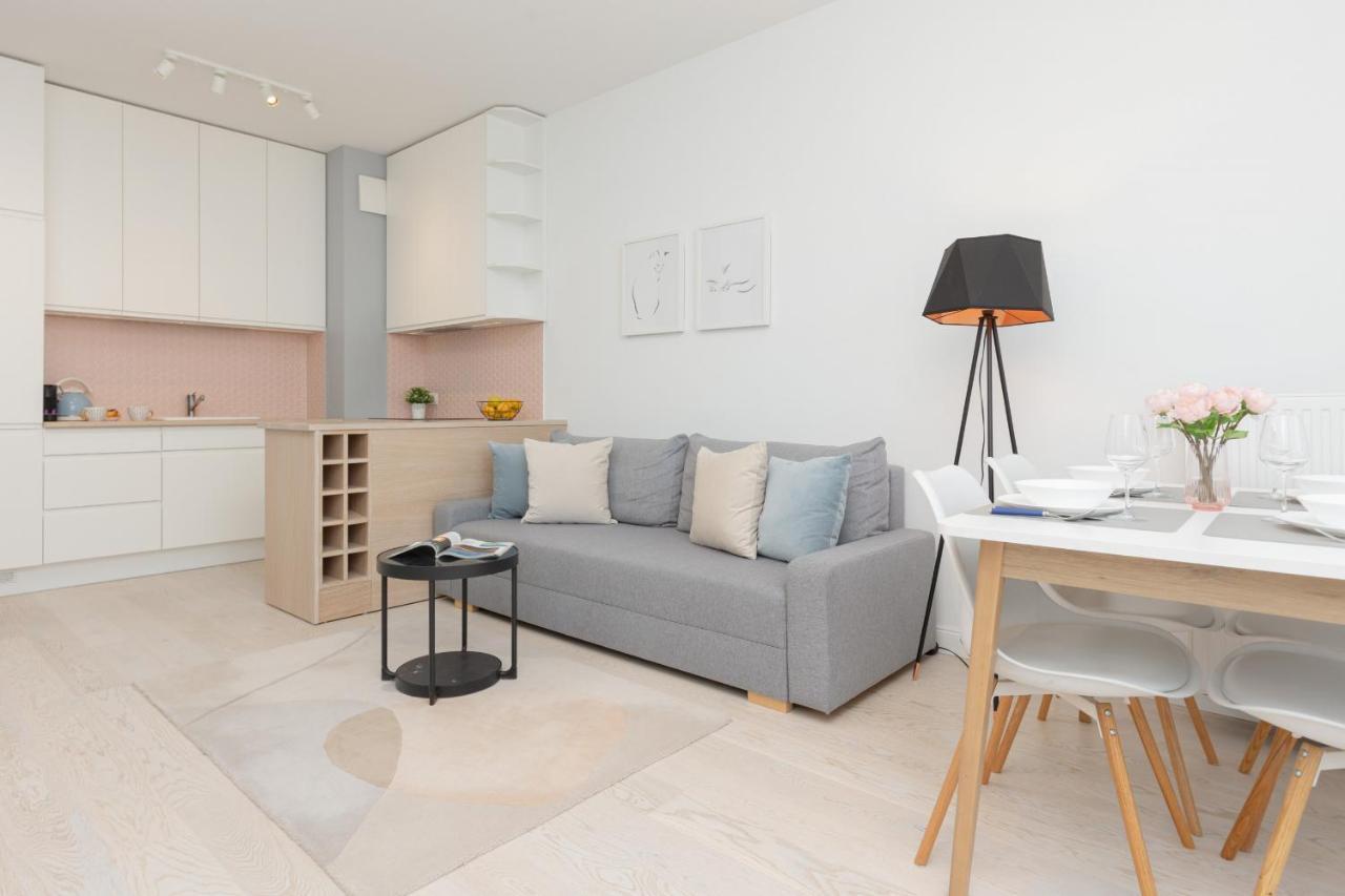 Sarmacka Apartment With Balcony Warsaw Wilanow By Noclegi Renters Eksteriør bilde