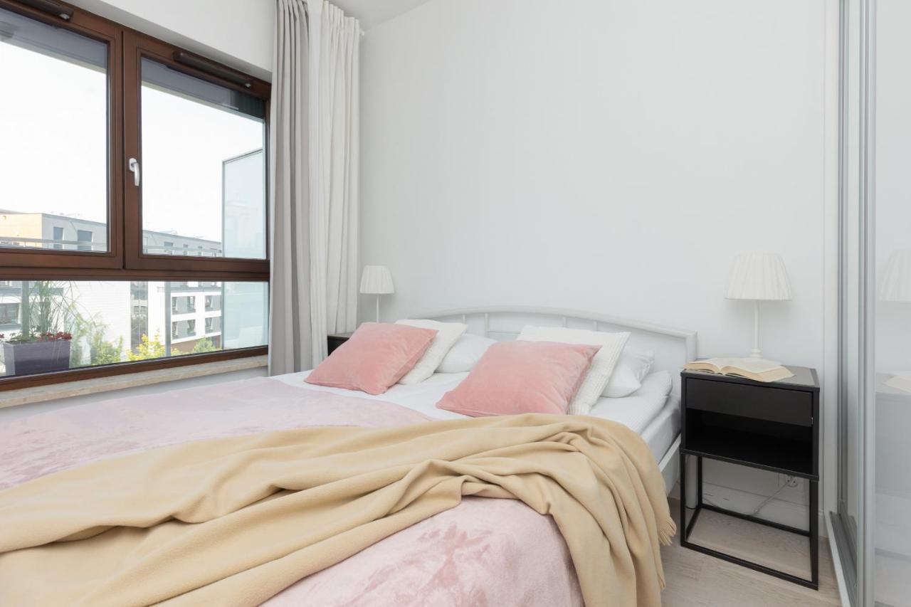 Sarmacka Apartment With Balcony Warsaw Wilanow By Noclegi Renters Eksteriør bilde