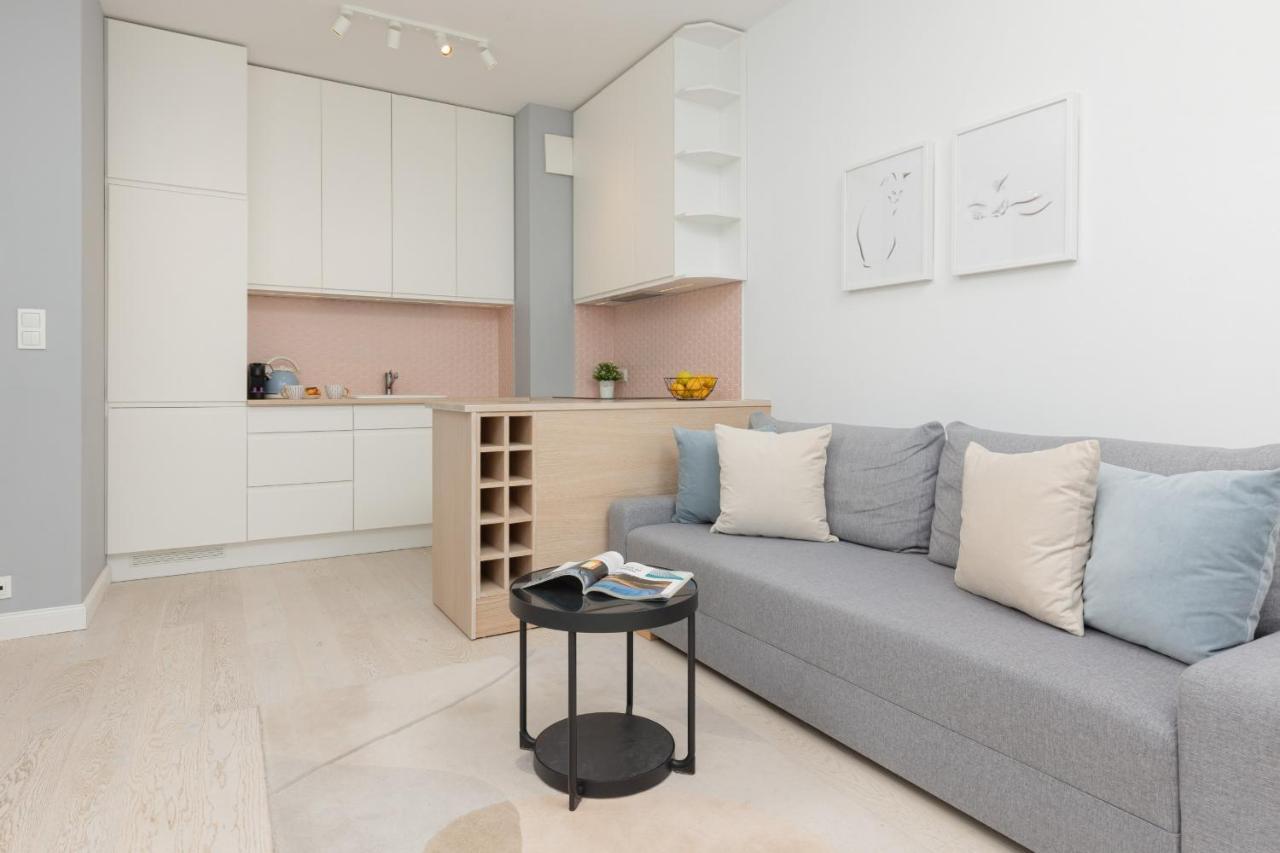 Sarmacka Apartment With Balcony Warsaw Wilanow By Noclegi Renters Eksteriør bilde